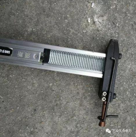 电动往复锯锯铁视频,高效切割技巧解析