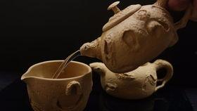 紫砂壶茶艺表演视频,一壶香茗,千年文化传承